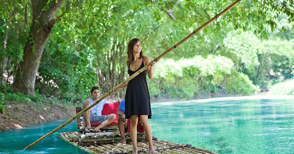 Jamaica: Bamboo Rafting on the Martha Brae - Taking in Jamaican Nature