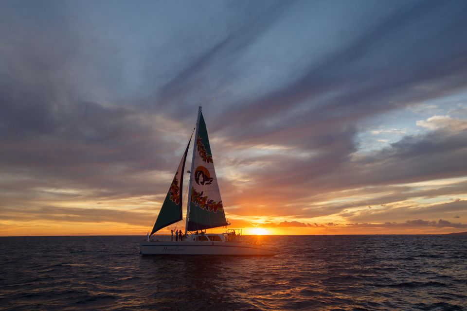 Kailua-Kona: Catamaran Cruise With HualāLai Volcano Views - Sailing Over Azure Waters