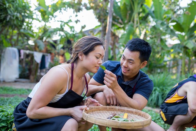 Khmer Cooking Class at a Locals Home in Krong Siem Reap - Discovering Khmer Cuisine