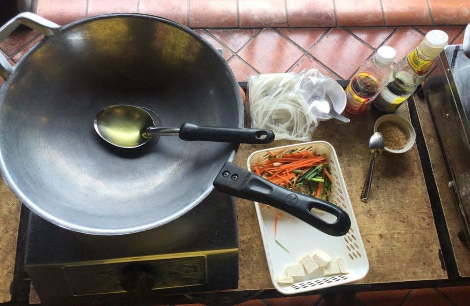 Koh Lanta: Lunch Course at Lanta Thai Cookery School - Dishes Offered