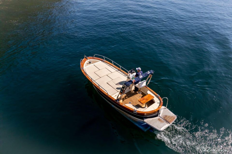 Lake Como on Classic Wooden Boat - Experience Highlights