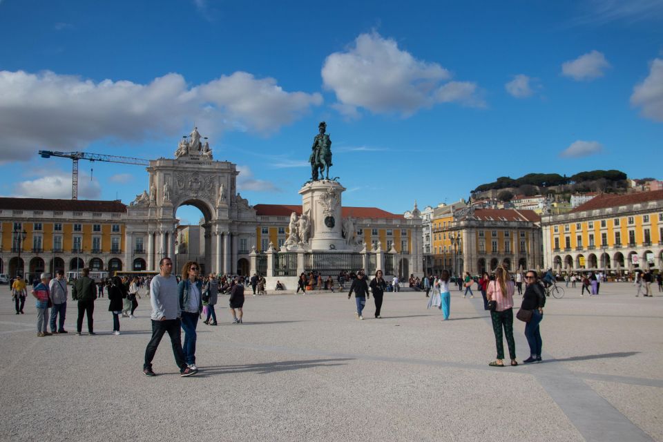 Lisbon Airport Pickup and Dropoff - Booking Process