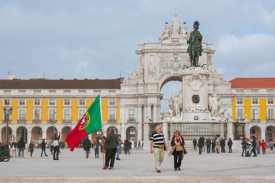 Lisbon: Discover Lisbon City Wonders on a Private Day Tour! - Itinerary Highlights