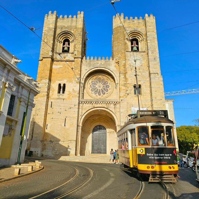 Lisbon: Old Town Tour by Tuktuk Alfama and History. - Booking Information