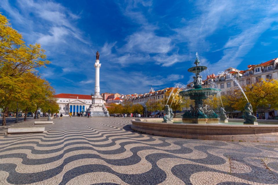 Lisbon: Private Exclusive History Tour With a Local Expert - Highlights of the Carmo Convent