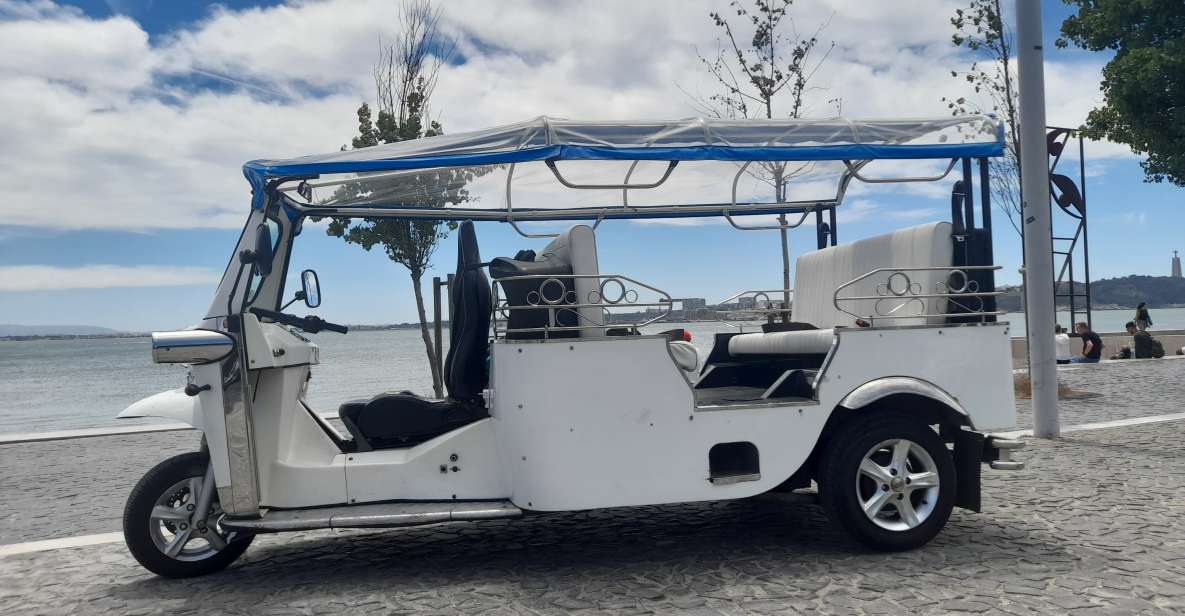 Lisbon: Private Tuk-Tuk Tour for 2 Hours - Panoramic Views of the City