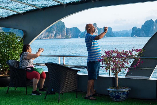 Luxury Halong Bay 1 Day on Cruises From Hanoi With Bus & Lunch - Inclusions and Exclusions