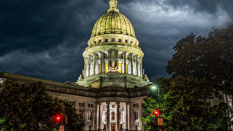 Madison: Haunts and Terrors Walking Tour - Meeting Point and Duration