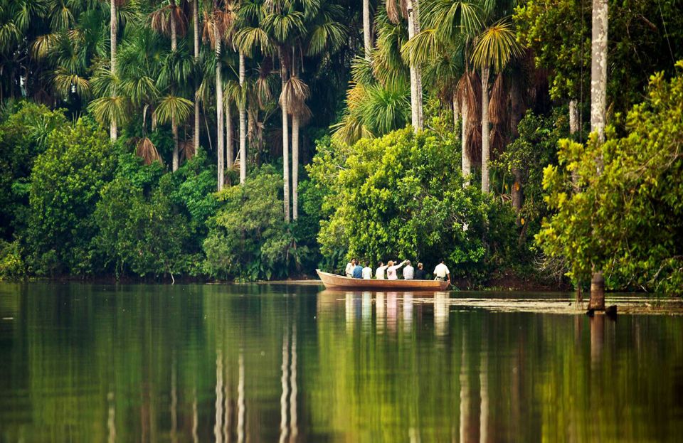 Madre De Dios: Lake Saldoval + Visit to the Macaws - Expedition to Lake Sandoval