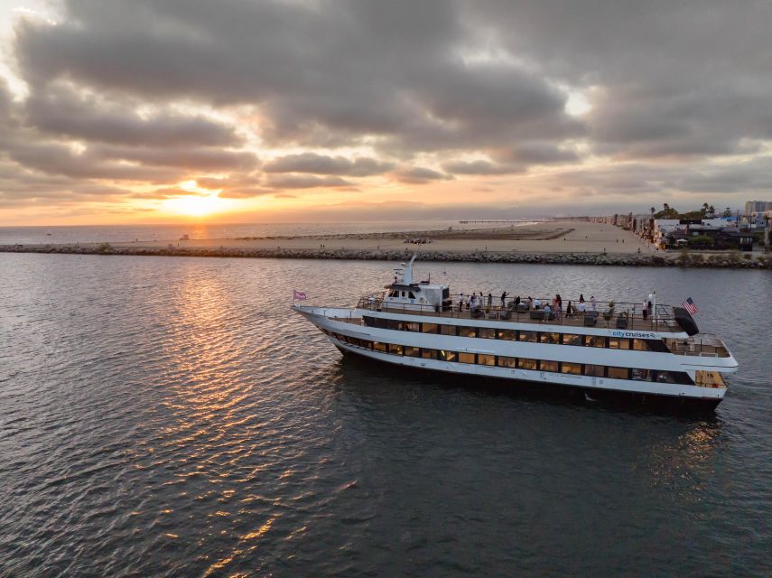 Marina Del Rey: Thanksgiving Buffet Brunch or Dinner Cruise - Inclusions