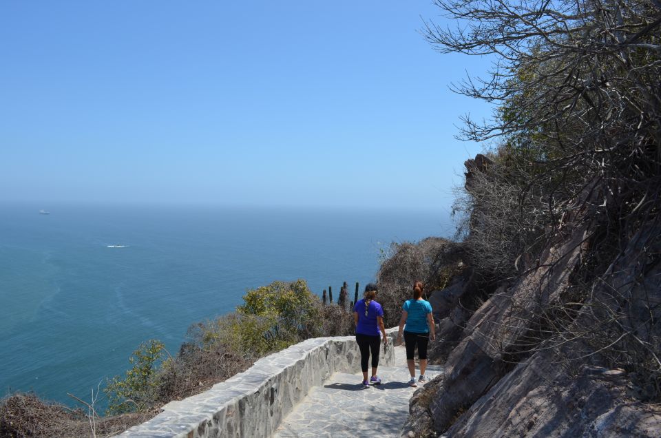 Mazatlan: El Faro Lighthouse Tour With Free Digital Photos - Inclusions