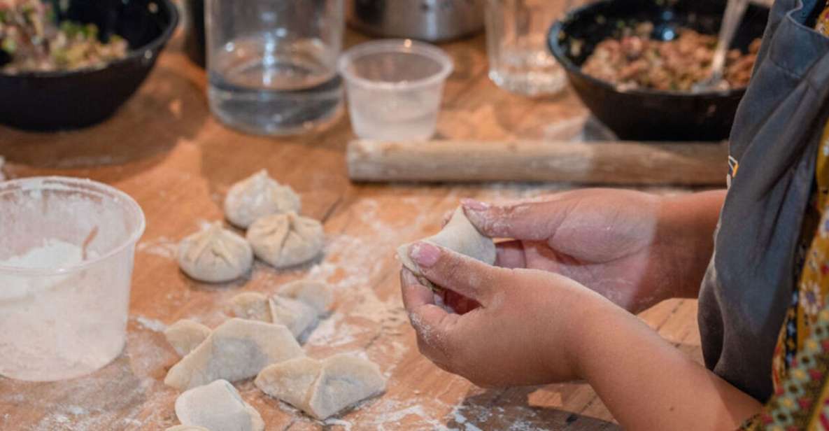 Melbourne: Chinese Dumpling Cooking Class With a Drink - Language and Accessibility Information