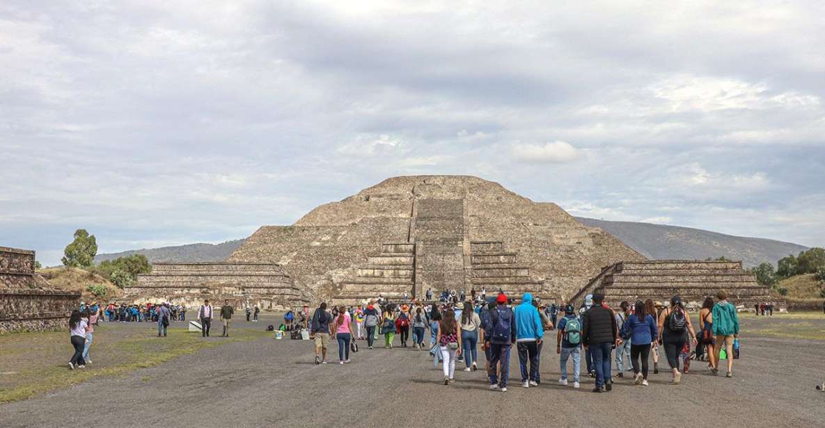 Mexico City: Private Tour Teotihuacan & Guadalupe Basilica - Itinerary Overview