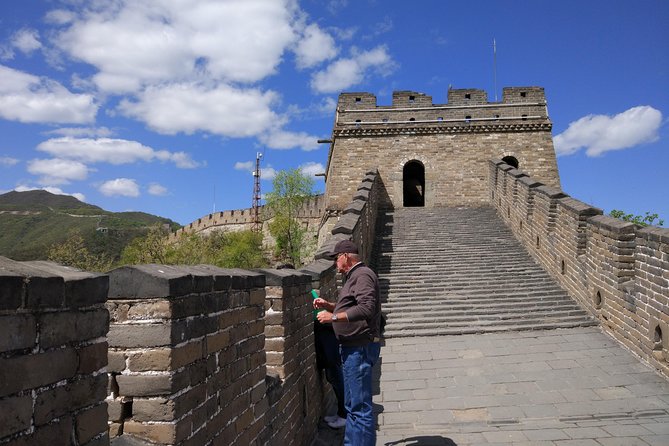 Mini Group: Half-Day Great Wall at Mutianyu Hiking Tour - Pickup and Drop-off