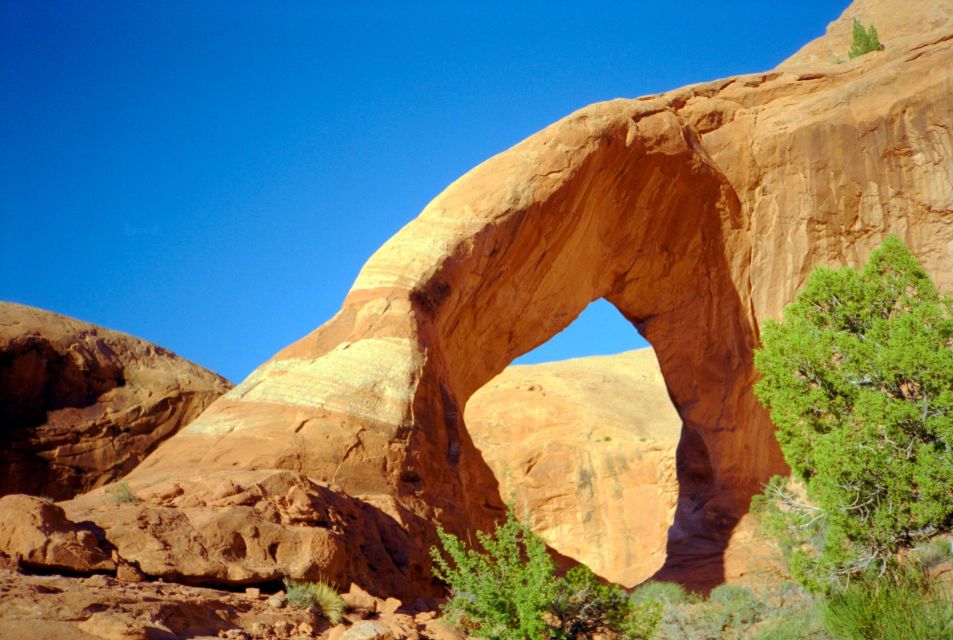 Moab: Backcountry Arches Helicopter Tour - Tour Details