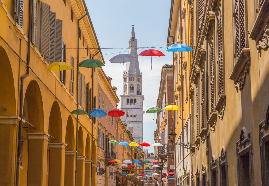 Modena: 2-Hour Private Walking Tour - Discover Albinelli Market