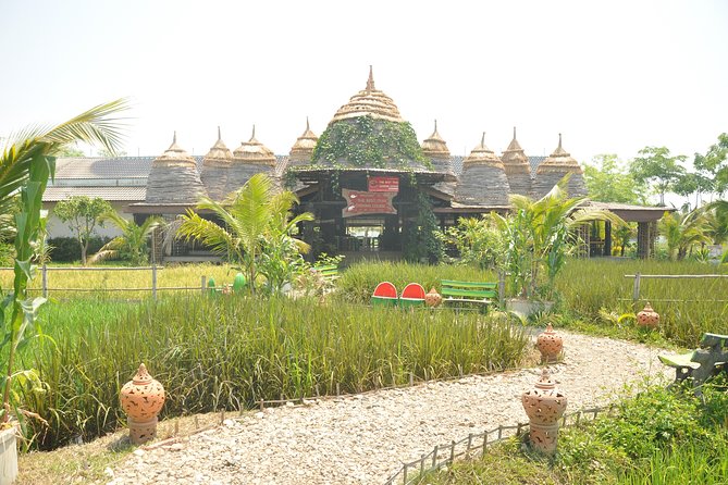 Morning Cooking Class in Organic Farm With Local Market Tour - Preparing Traditional Thai Cuisine