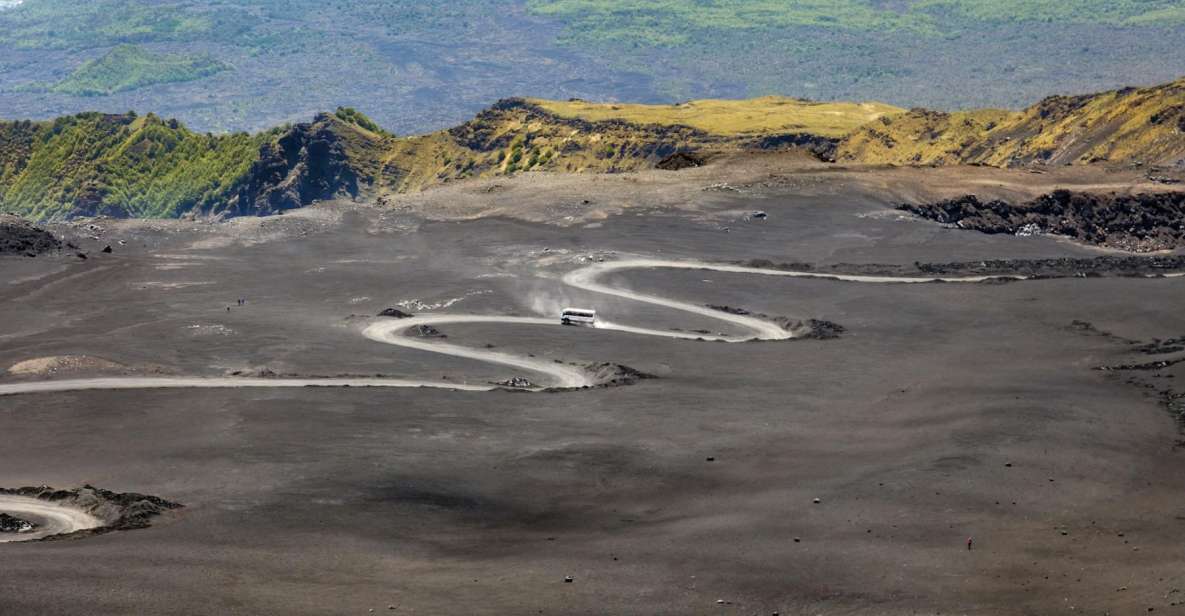 Mount Etna Tour to 2900M From Taormina - Pickup Locations and Accessibility