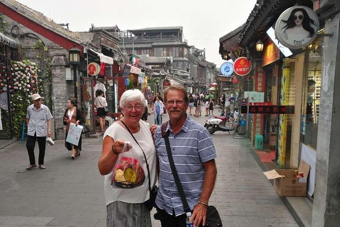 Mutianyu Great Wall & Old Hutong Private Layover Guided Tour - Pickup and Meeting Details