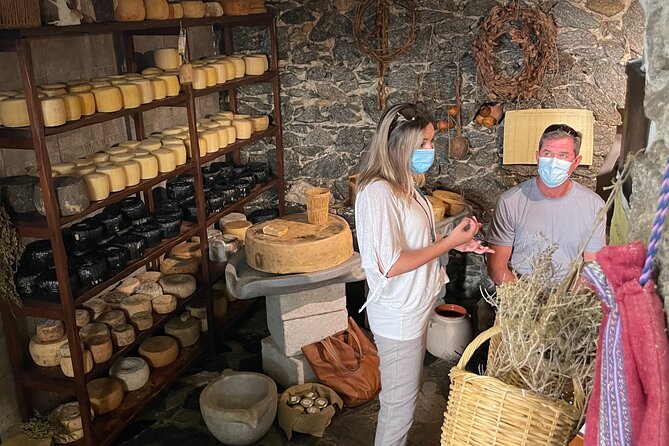 Naxos Town Food Tour - Sampling Naxian Culinary Delights