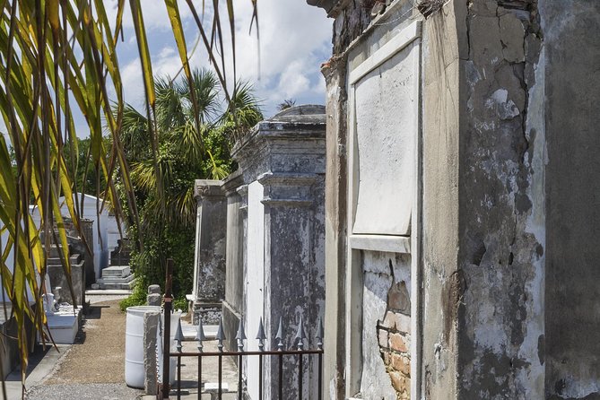 New Orleans City and Cemetery Sightseeing Tour - Tour Inclusions