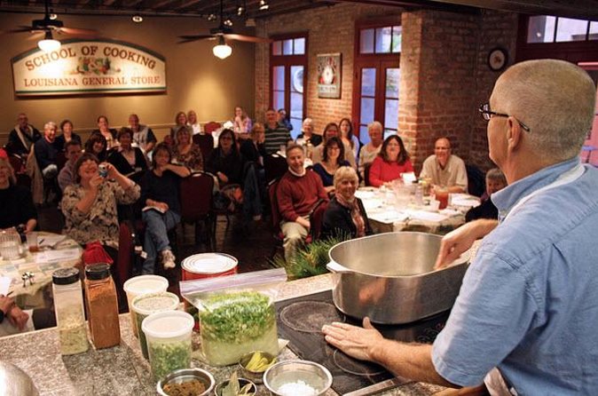 New Orleans Demonstration Cooking Class With Meal - Accessibility and Capacity Information