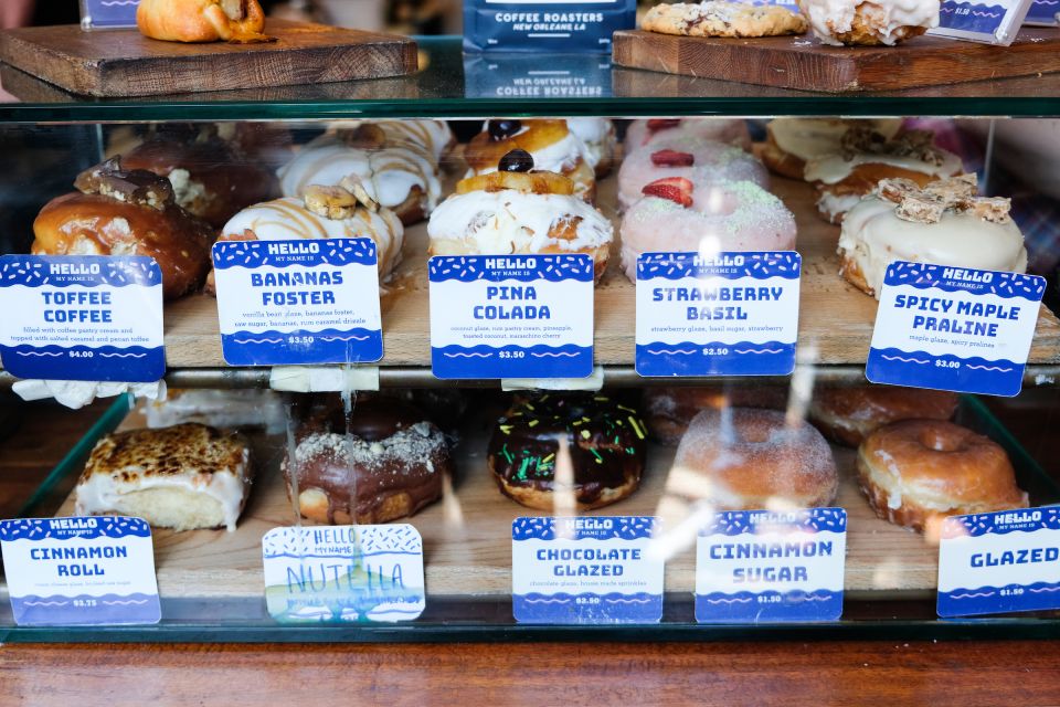 New Orleans: Guided Delicious Beignet Tour With Tastings - Savory and Sweet Donut Delights