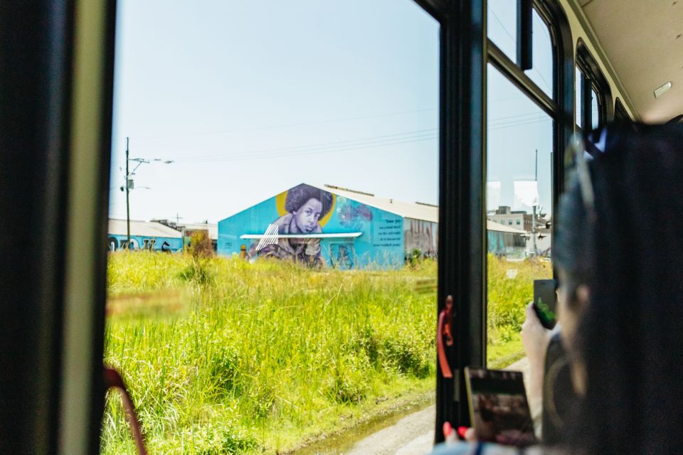 New Orleans: Sightseeing Bus Tour - Neighborhoods Explored