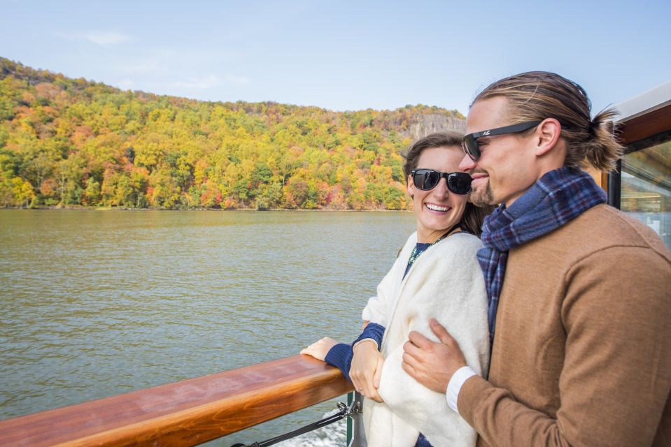 New York City: Afternoon Fall Foliage Lunch Cruise - Cost and Inclusions