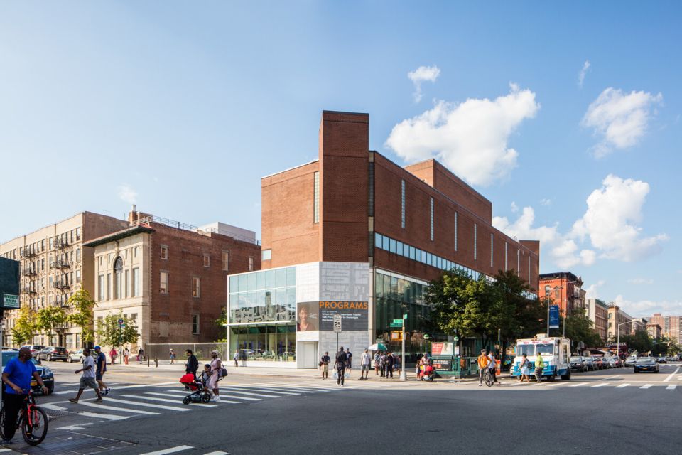 New York City: Harlem Civil Rights Walking Tour With Lunch - Significant Sites of the Movement