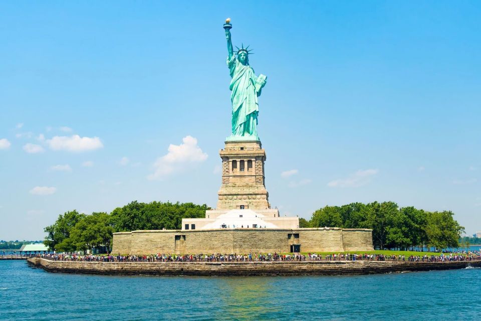 New York City: Statue of Liberty & Ellis Island Guided Tour - Featured Sites