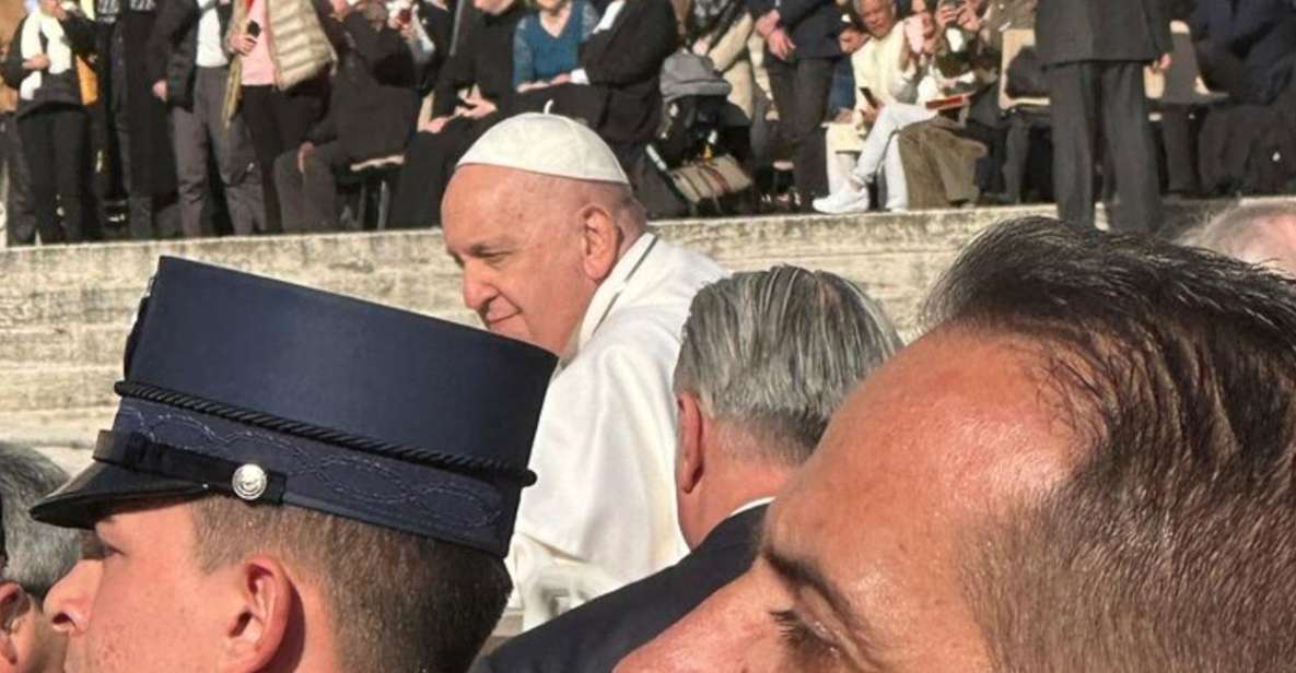 Newlywed Couples' Blessing During Pope Francis' Audience - Luxury Transportation and Private Chauffeur