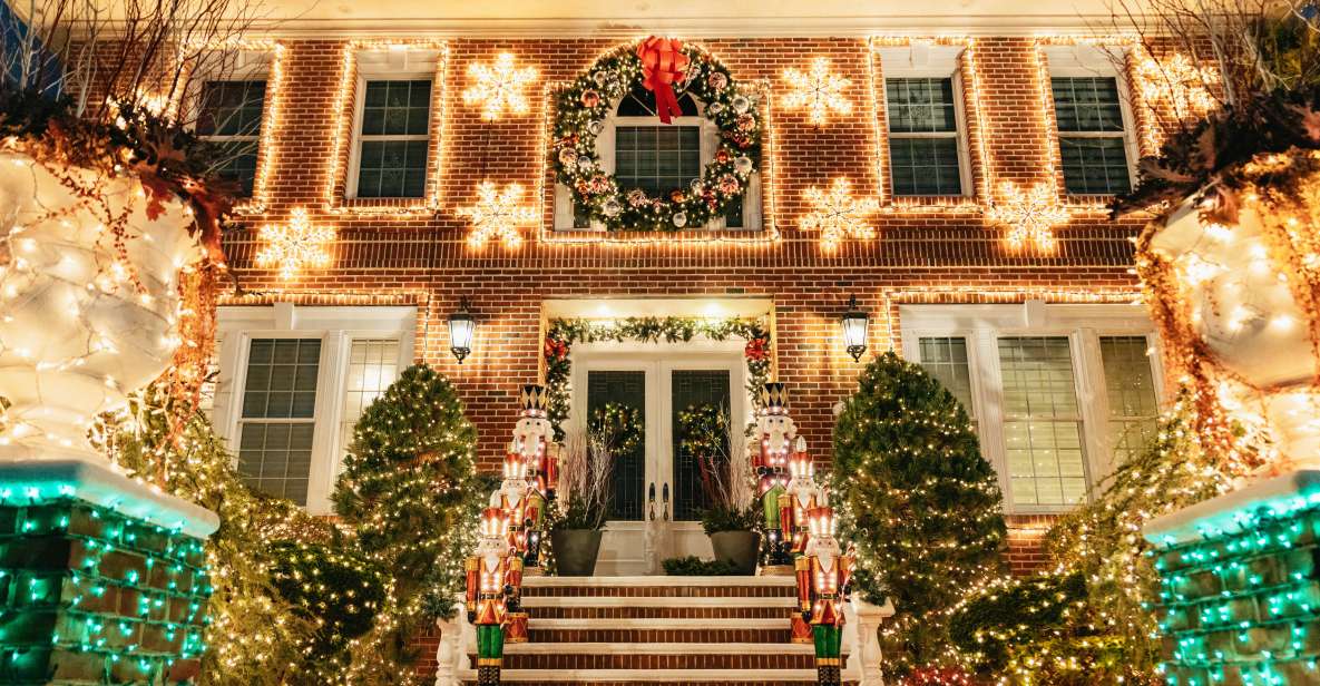 NYC: Dyker Heights Christmas Lights & Skyline View Bus Tour - Itinerary Highlights