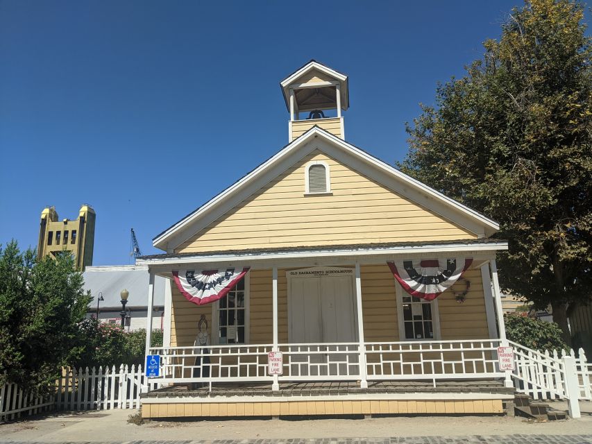 Old Sacramento Self-Guided Scavenger Hunt Walking Tour - Highlights of Old Sacramento