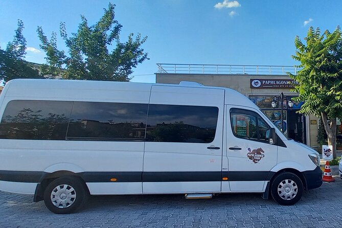 One-Way Transfer From Nevşehir Airport to Cappadocia Hotels - Vehicle Information