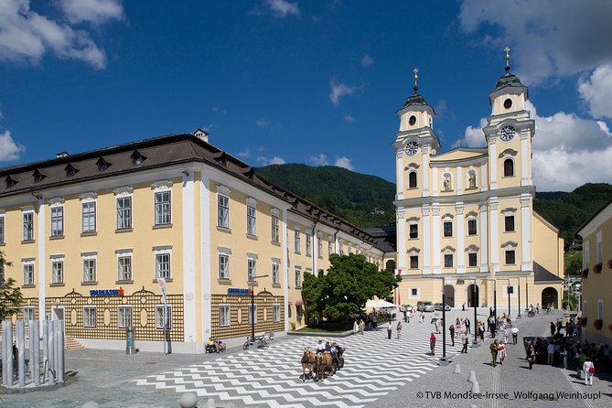 Original Sound of Music Tour Salzburg With Schnitzel and Noodle - Highlights of the Itinerary
