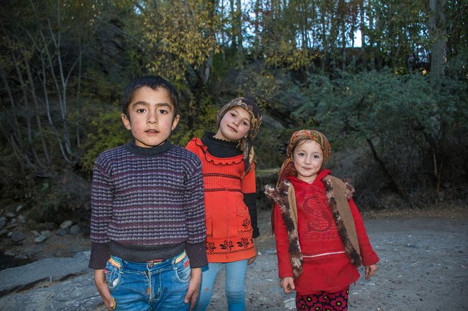 Osh to Dushanbe on Pamir Highway in 7 Days - Transportation Details