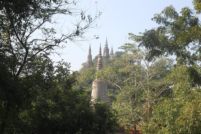 Oudong Mountain And Floating Village Cycle Tour - Itinerary and Activities