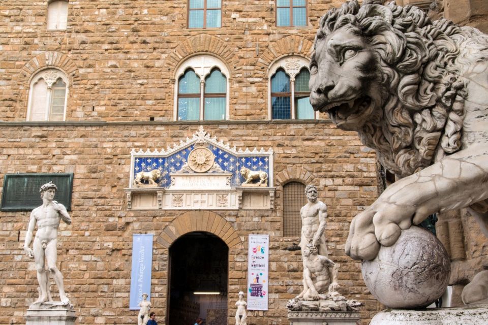 Palazzo Vecchio Small Group Tour - Historical Insights With Local Guide