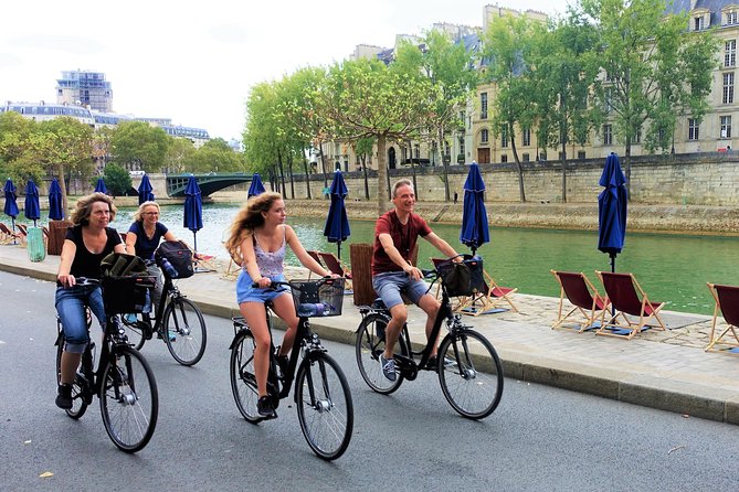 Paris: Charming Nooks and Crannies Bike Tour - Meeting and Pickup Details