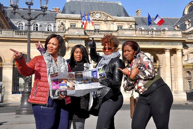 Paris Private Walking Tour With a Personal Photographer - Whats Included in the Package