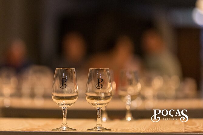 Pôças Guided Visit and Wine Tasting of 3 Port Wines - Guided Tour Through the Aging Cellar