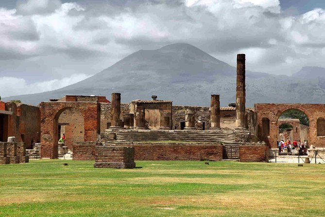 Pompei Three Hours With an Expert Guide - Meeting and Pickup