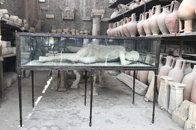 Pompeii: Guided Small Group Tour Max 6 People With Private Option - Knowledgeable Tour Guides