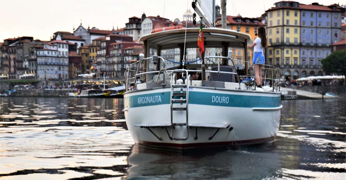 Porto: Douro River Sailing Cruise With Local Guide & Drinks - Sailing Cruise Itinerary