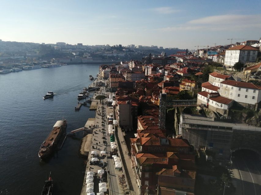 Porto Highlights With Traditional Lunch - Pickup and Drop-off