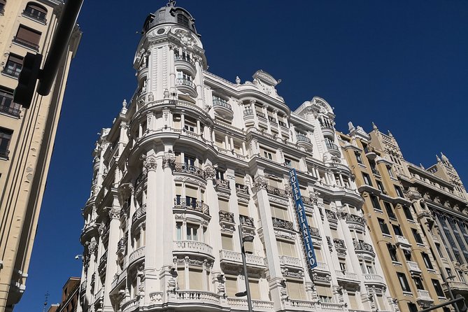 Private 3-Hour Small-Group Tour in Madrid - Personalized Attention