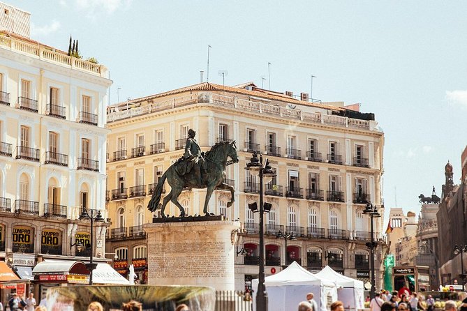 Private City Kickstart Tour: Madrid - Exploring Historic Landmarks