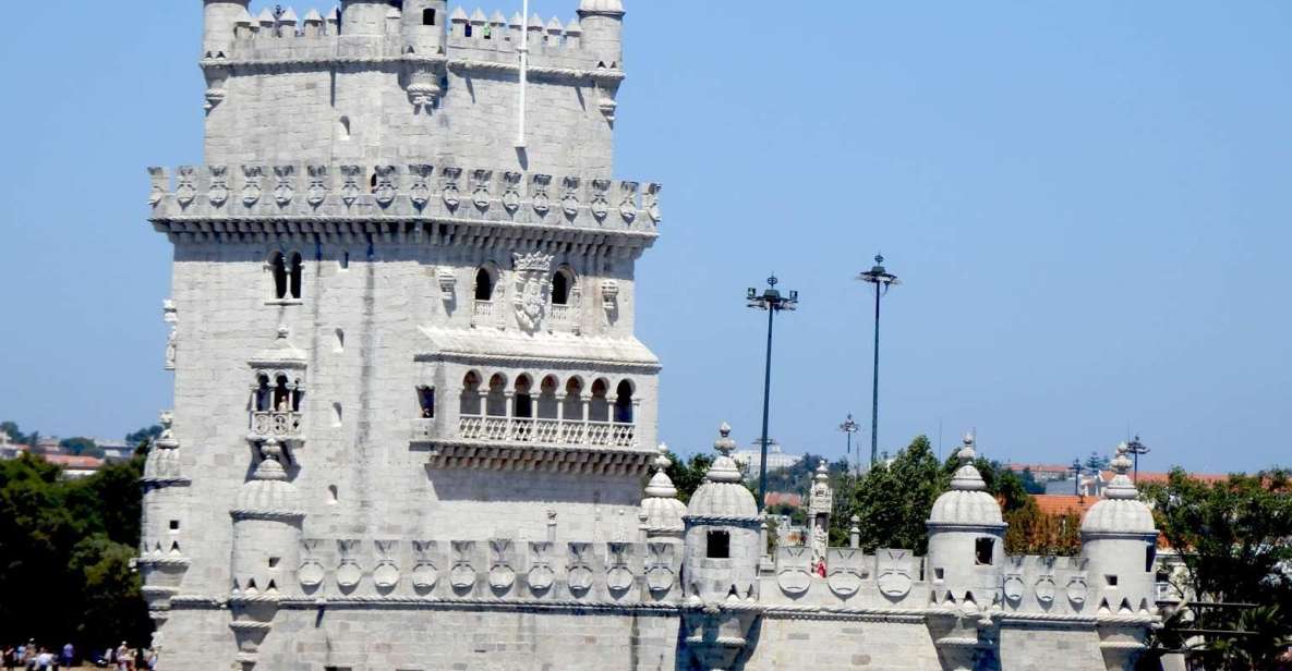 Private Day Trip Visiting Lisbon From West to East - Languages Available