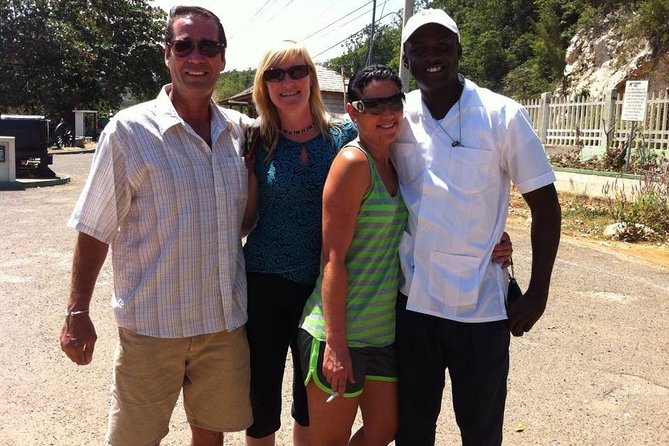 Private Half Day Tour in Montego Bay, Jamaica - Meeting and Pickup